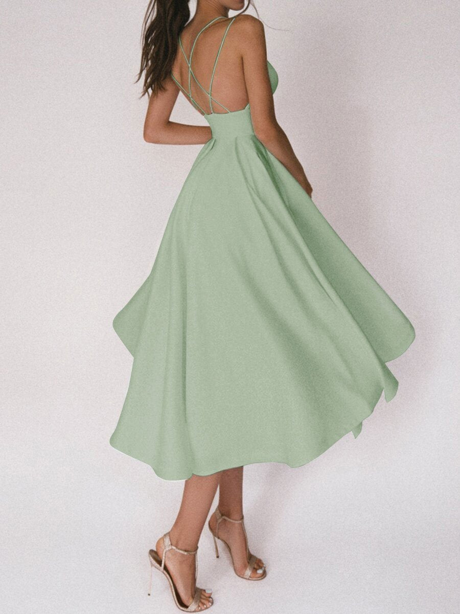 Gabriella - Robe satinée avec bretelles croisées