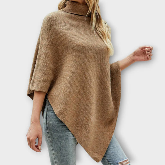 Poncho en Maille Douce avec Détails Boutonnés