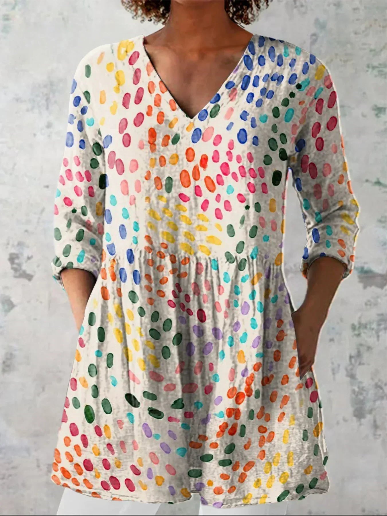 Hannah | Chemise V-Neck à Pois Aquarelle