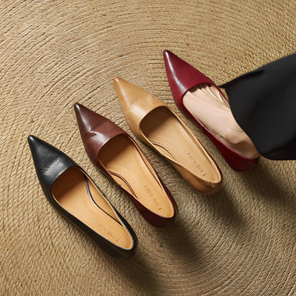 Rhea - Élégantes chaussures en cuir à bout pointu pour femme