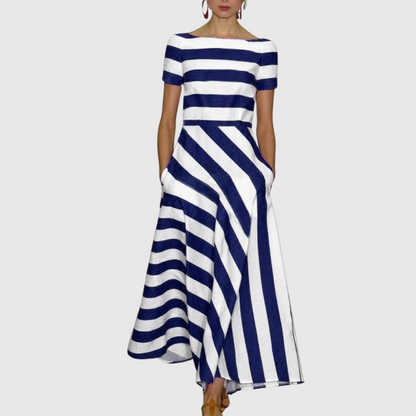 Madeline - Robe Maxi Rayée avec Épaules Dégagées Vonda