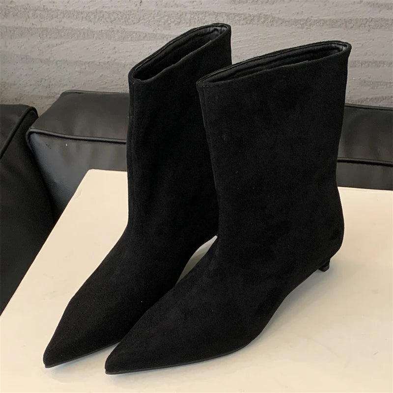 Bottes Maria – Bottes Élégantes en Suède Marron