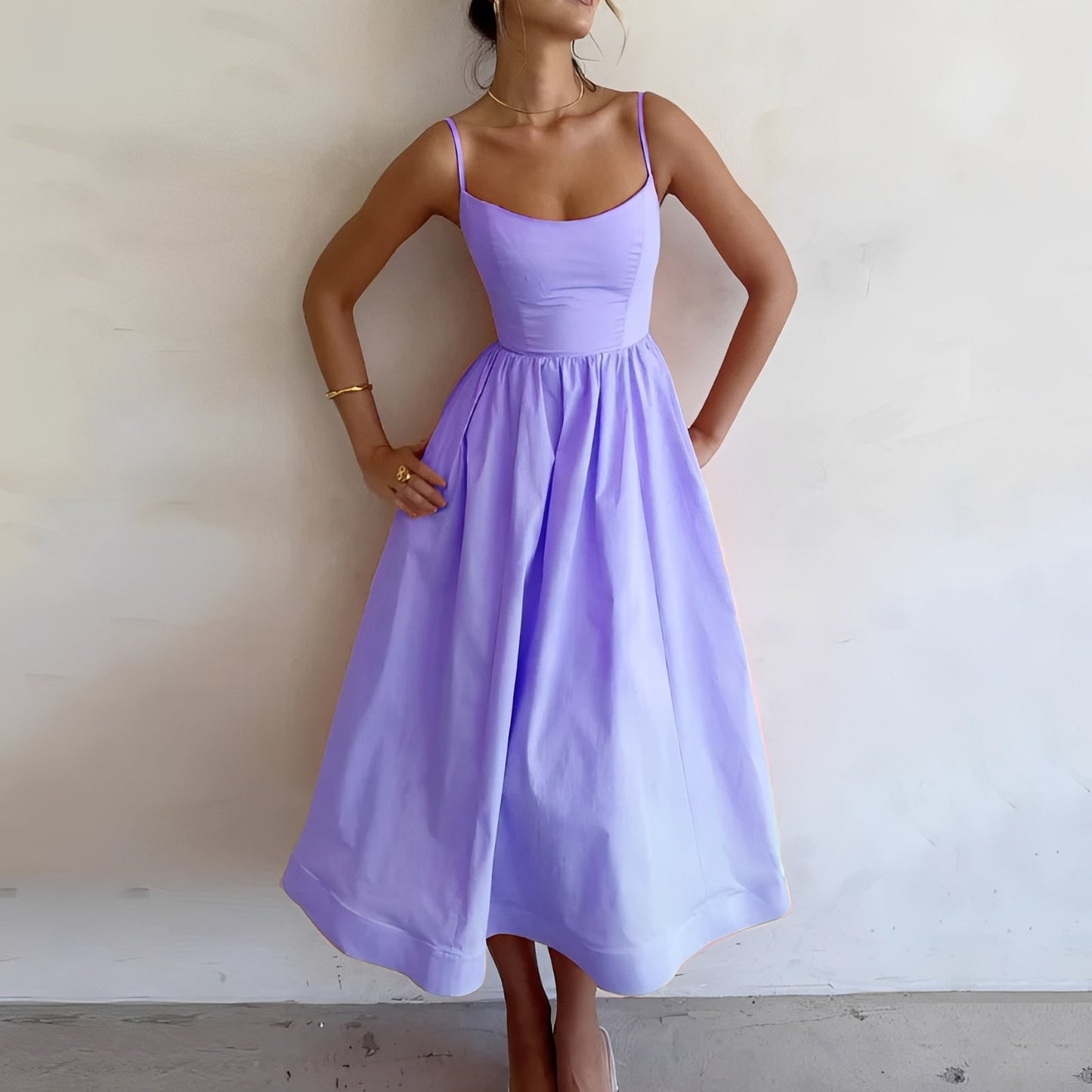 Maddie - Robe midi décontractée à bretelles pour femmes