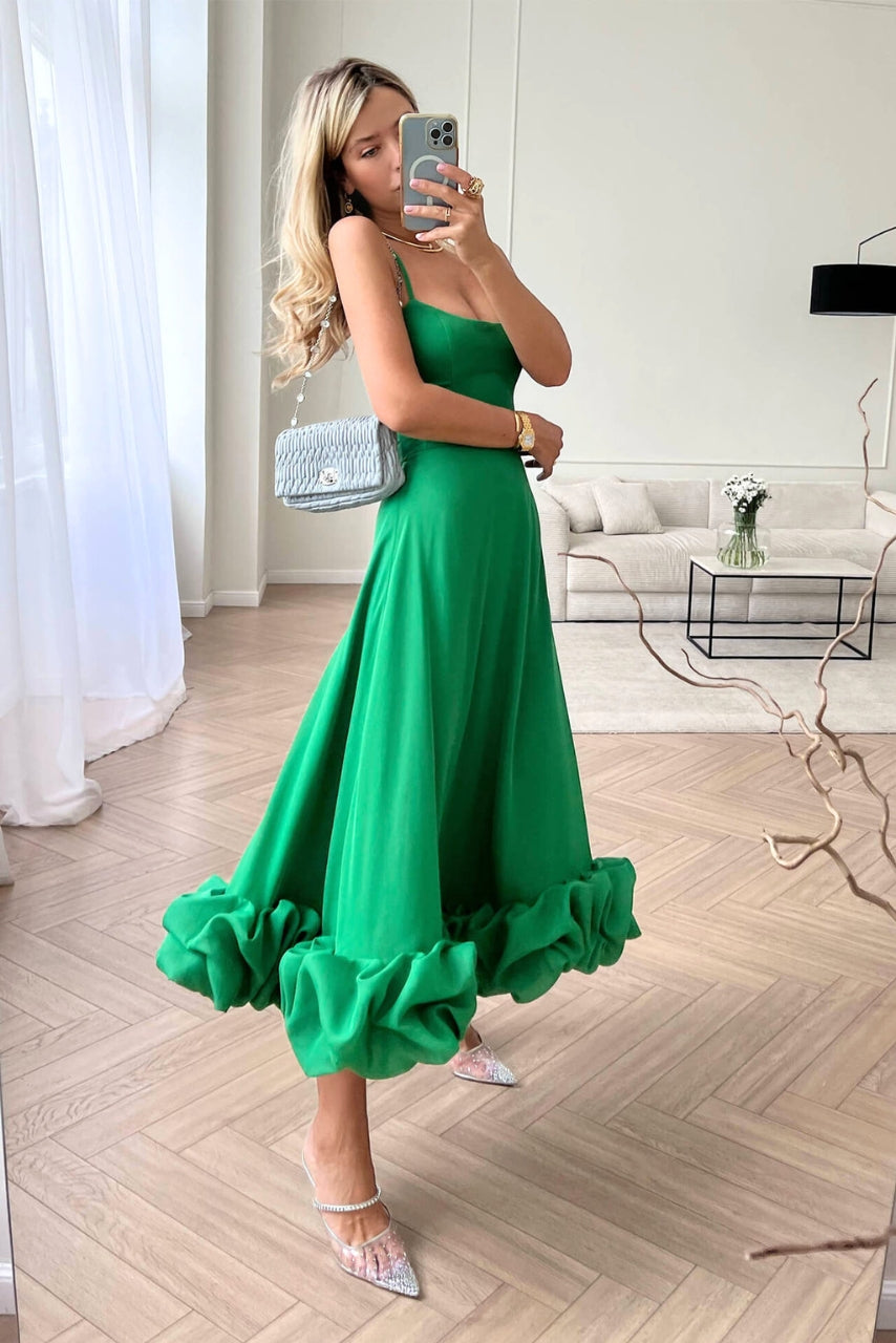 Robe Maxi Femme à Bretelles Spaghetti, Jupe Évasée et Ourlet Volanté