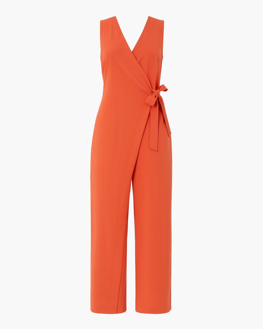 Combinaison élégante avec ceinture