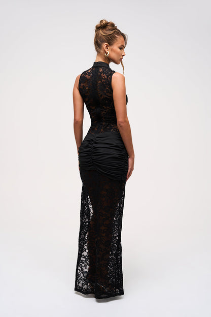 Robe en dentelle sans manches – Élégance intemporelle avec un tissu en dentelle élastique