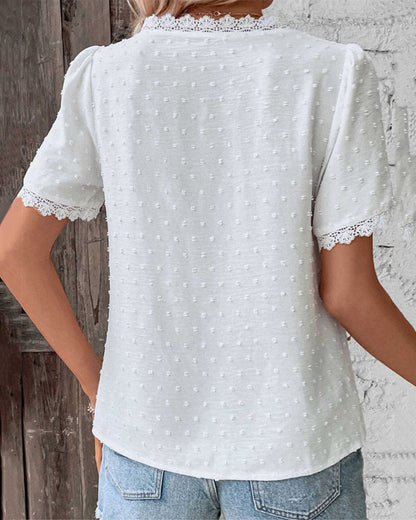 ZOE | Blouse en Dentelle à Manches Courtes avec Décolleté en V