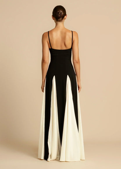 Celia | Robe Maxi Élégante avec Volants Contrastés