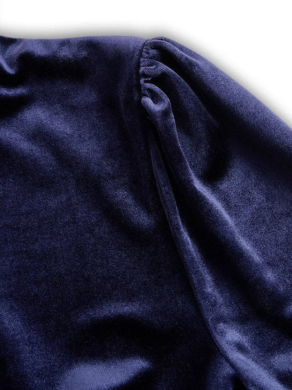 Robe midi en velours luxueux avec manches longues