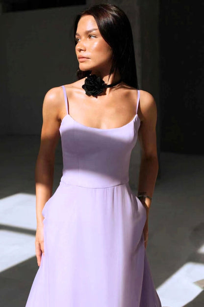 Robe Maxi Femme à Bretelles Spaghetti, Jupe Évasée et Ourlet Volanté