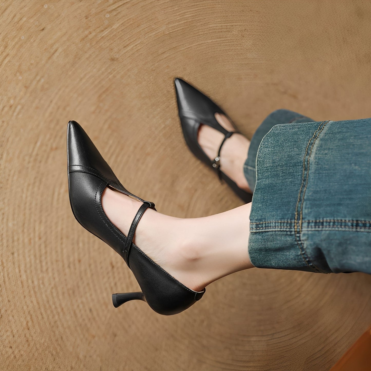 Josie - Élégantes chaussures à talons en cuir avec fermeture en T pour femmes