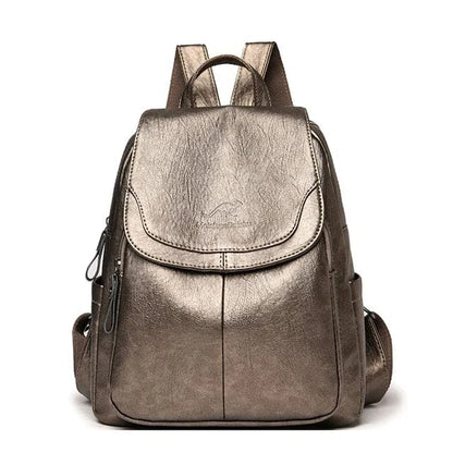 Kristlaug | Sac à dos élégant et léger dans une délicate teinte blanche