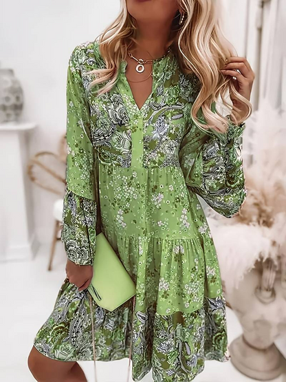 Liora – Robe bohème à coupe fluide et élégance florale