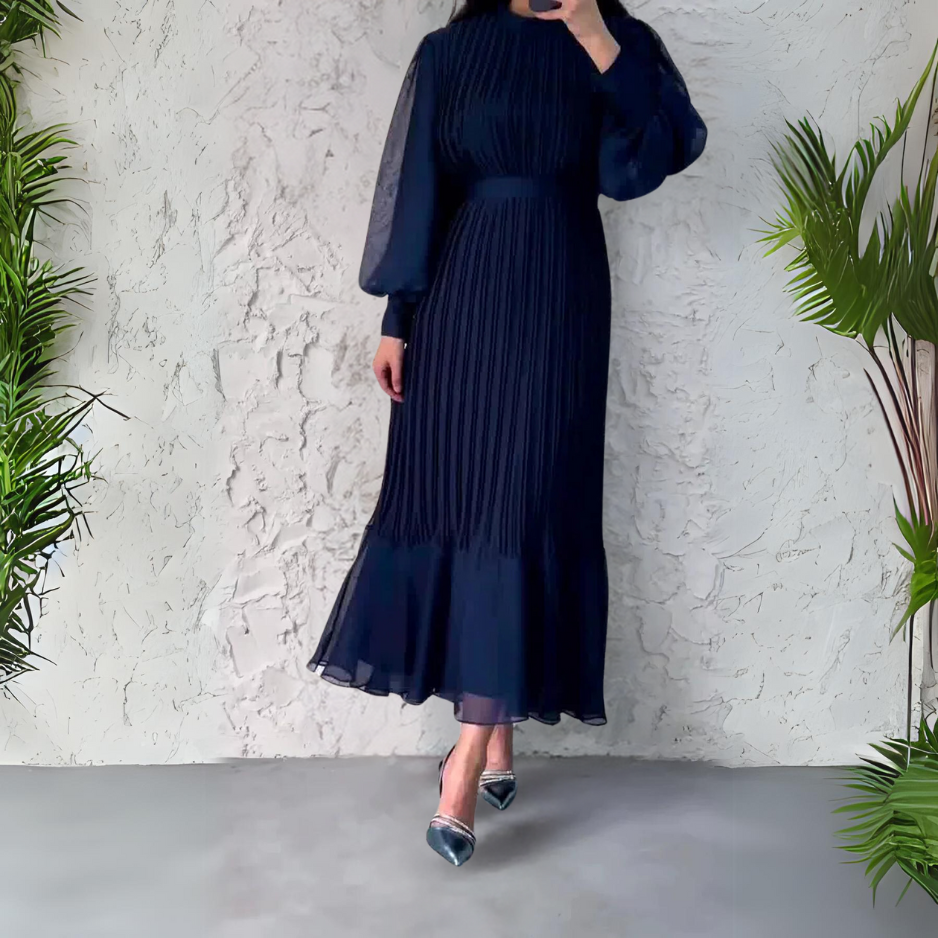 Robe de Soirée Élégante Automnale avec Détails en Tulle