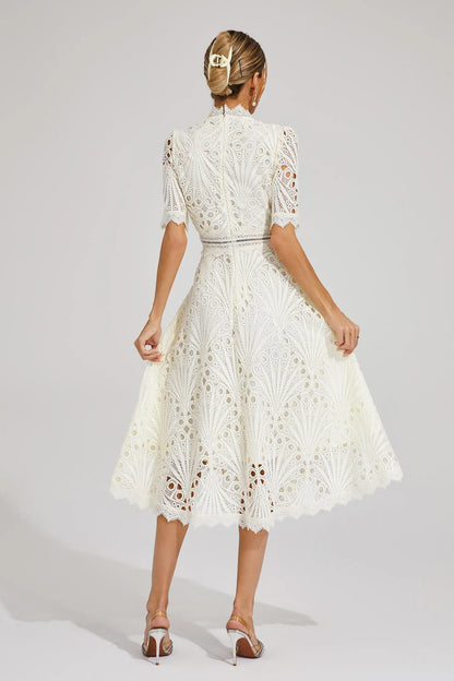 Hallie | Robe Midi en Dentelle