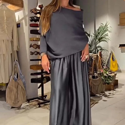 Ensemble chic de lounge à deux pièces avec épaules dénudées – doux, flatteur et élégamment sans effort