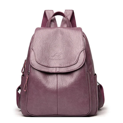 Kristlaug | Sac à dos élégant et léger dans une délicate teinte blanche