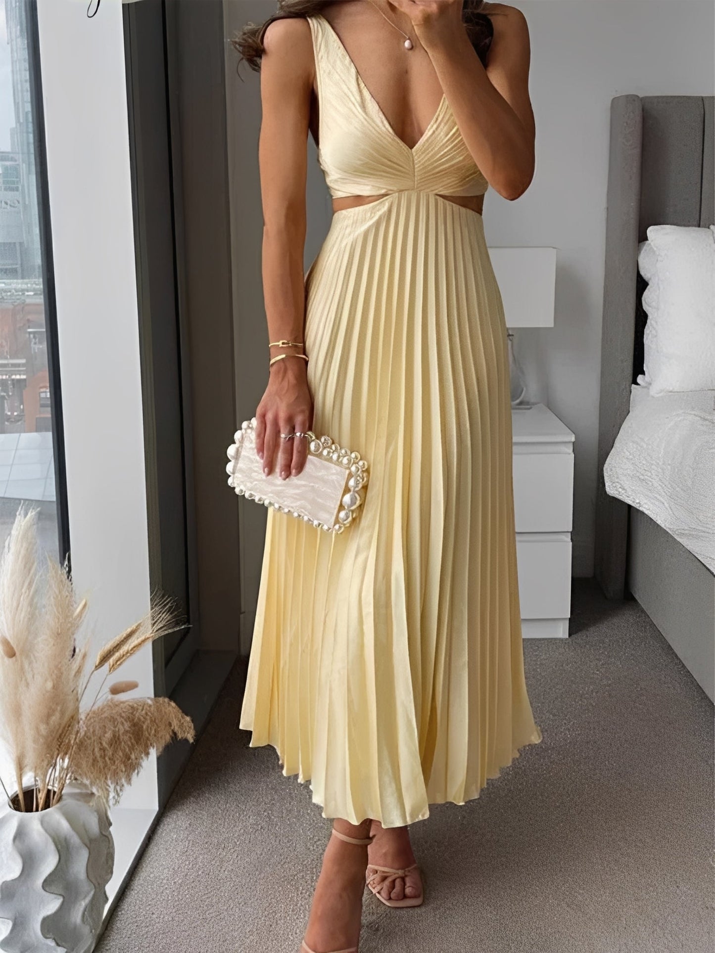 Laura - Élégant, plissé, robe midi avec dos nu pour femmes