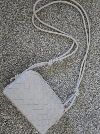 Janna | Sac à bandoulière compact tressé pour tous les jours