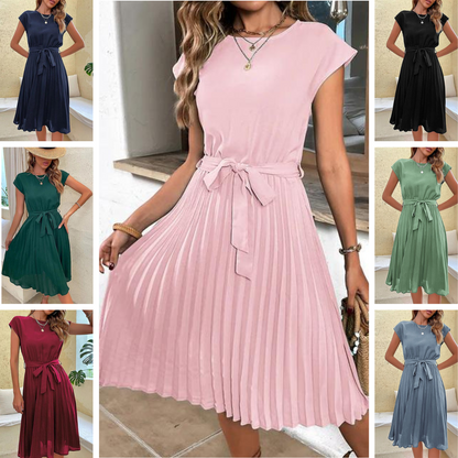 Klara – Robe plissée d'été à manches courtes