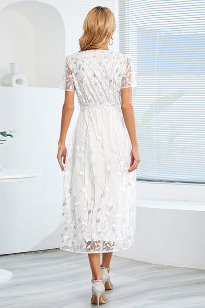 Robe Estiva Élégante et Intemporelle - Coupe Fluide Sophistiquée