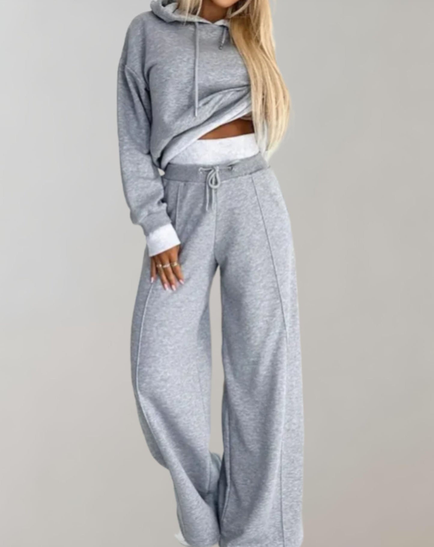 Ensemble femme deux pièces – Sweat-shirt court à capuche et pantalons à jambes larges