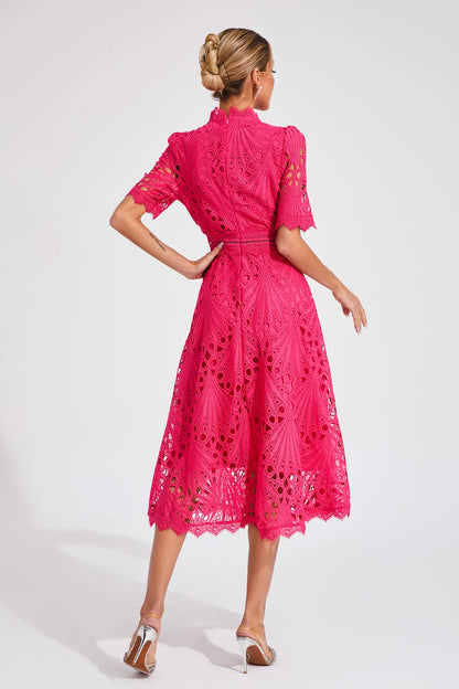 Pierre - Robe Midi en Dentelle et Raffinement