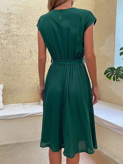 Klara – Robe plissée d'été à manches courtes