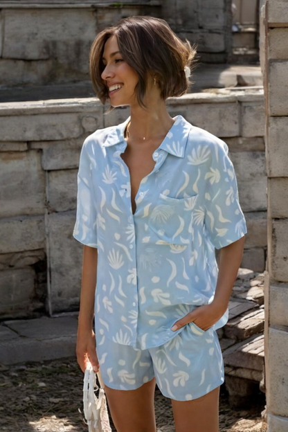 RAVELLE – CHEMISE À COL RETOURNÉ TENDANCE ET ENSEMBLE SHORT