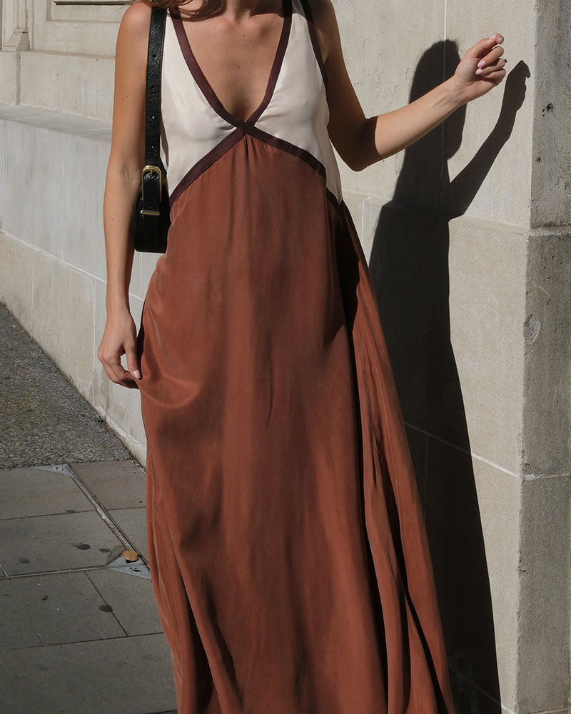 Robe Maxi à Contraste Audacieux de Luna