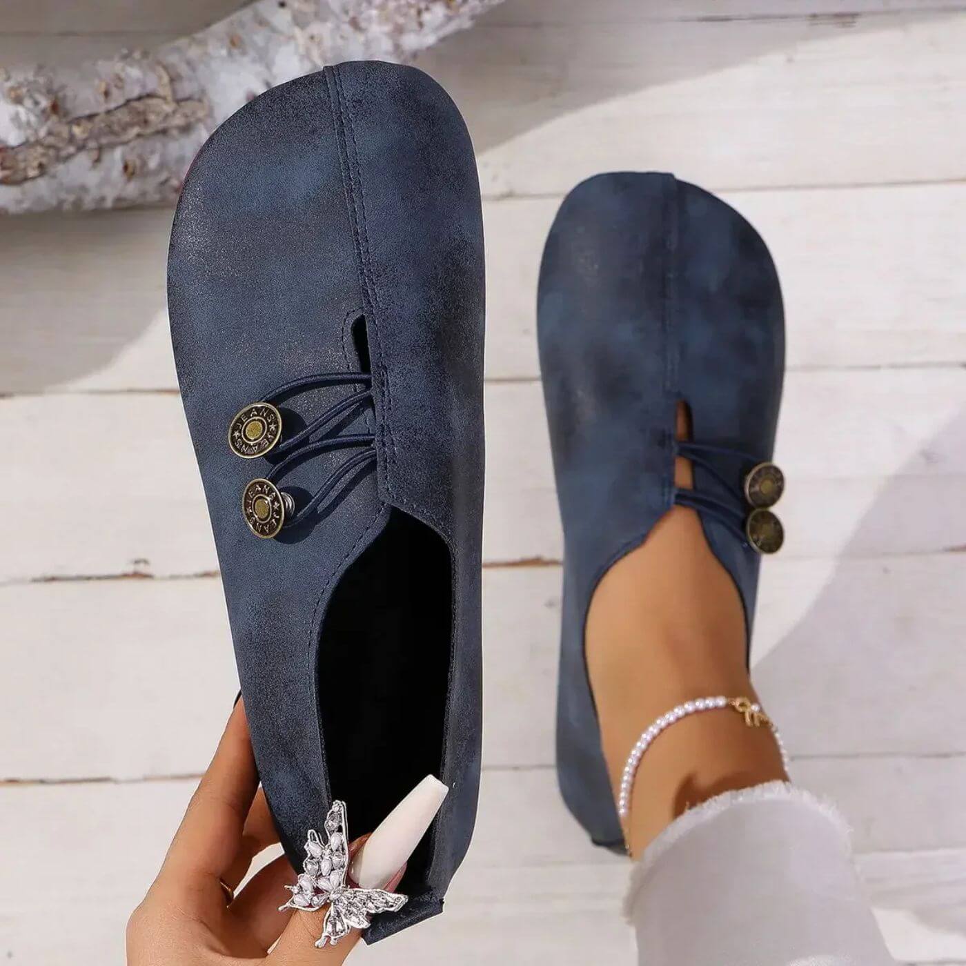 Ingrid – Chaussures orthopédiques confortables et adaptables