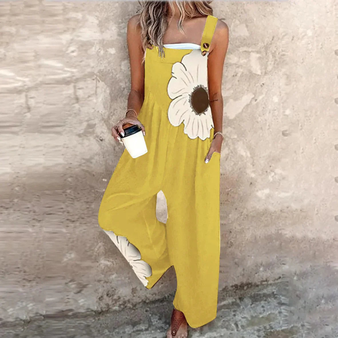 ELLIRA – COMBINAISON SANS MANCHES AVEC JAMBES RESSERRÉES & CEINTURE À NOUER