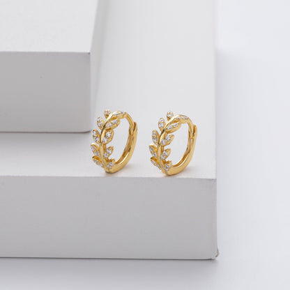 Boucles d'oreilles créoles en feuille d'argent