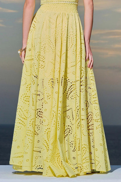 Linda | Robe à Oeillets Flowy pour Femmes