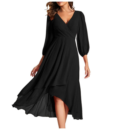 Linda – Robe Élégante avec Décolleté en V