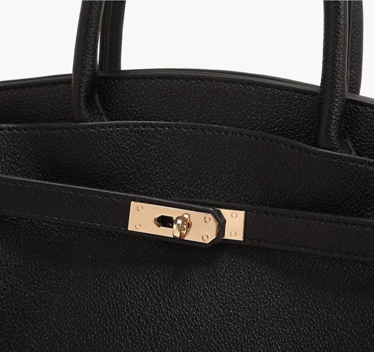 Sac à bandoulière structuré pour femme avec poignée supérieure et fermeture