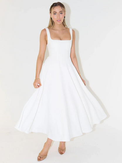 Robe Midi Élégante avec Décolleté Carré - Coupe Flatteuse Intemporelle
