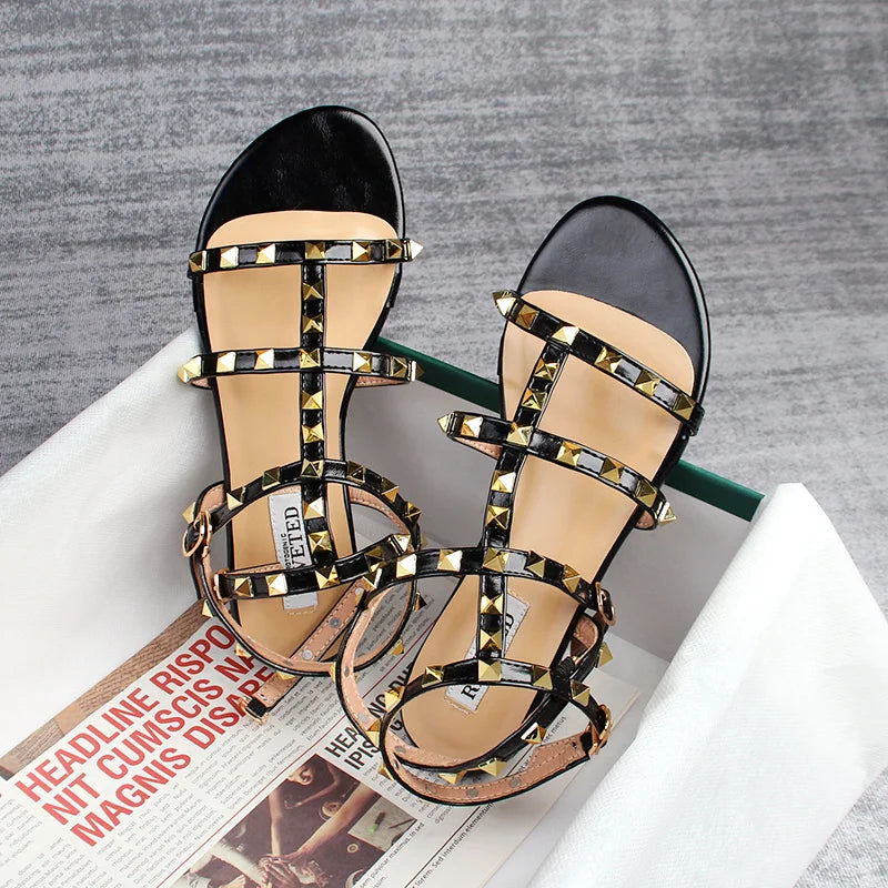Pierina - Sandale Chic avec Clous