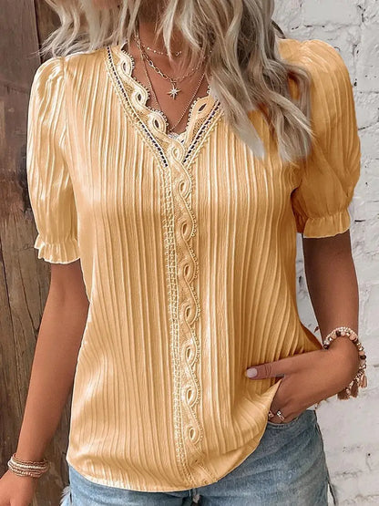 Mélissa | Blouse Élégante avec Détails Délicats