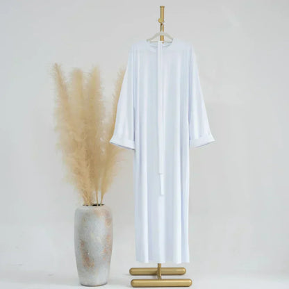 Ariane - Élégante Abaya en Tricot avec Ceinture et Poches Latérales