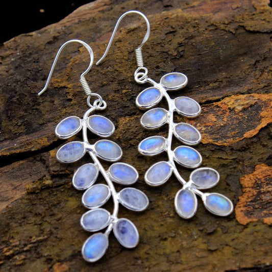 Boucles d'oreilles en pierre de lune sophistiquées