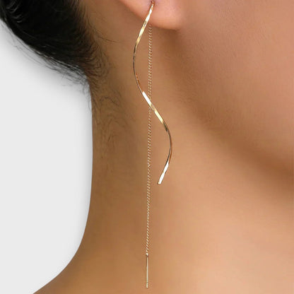 Elwira – Boucles d'oreilles longues en forme de vague