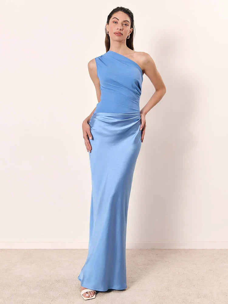 Maxi Robe à Épaule Découverte
