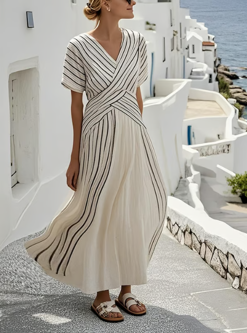 Robe élégante en lin avec taille croisée