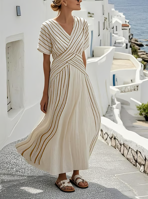 Robe élégante en lin avec taille croisée