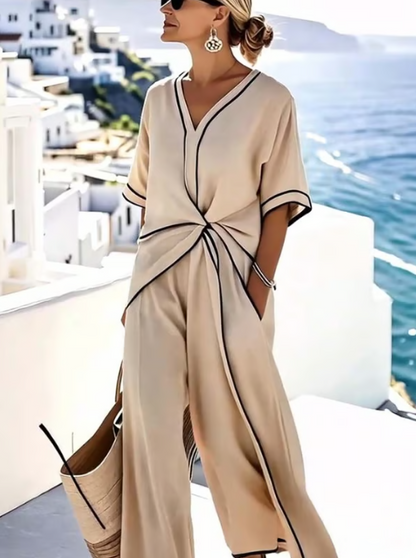 Ensemble en lin chic avec nœud torsadé