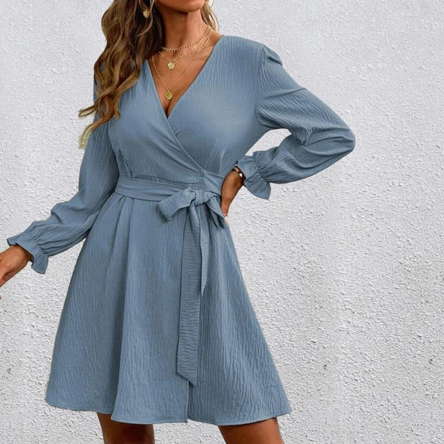 Semmy - Robe portefeuille élégante et intemporelle avec décolleté en V