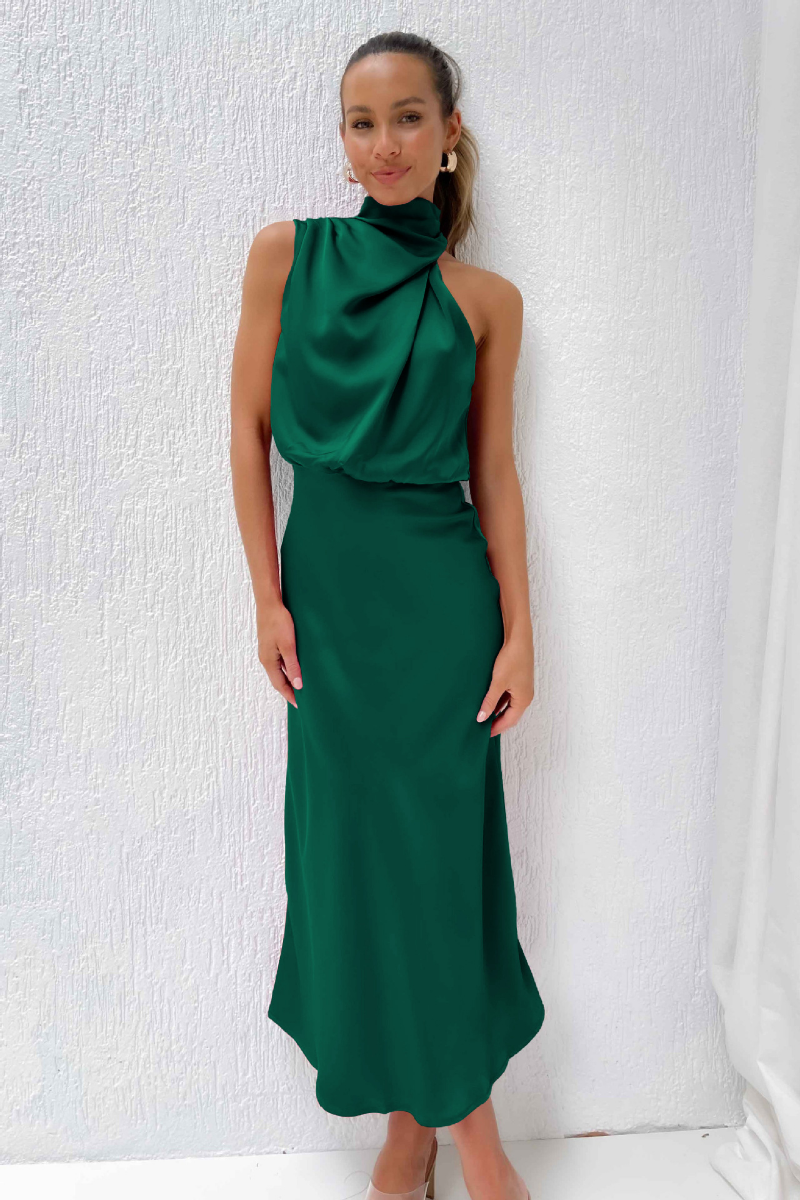 Eliana – Robe midi élégante avec décolleté asymétrique