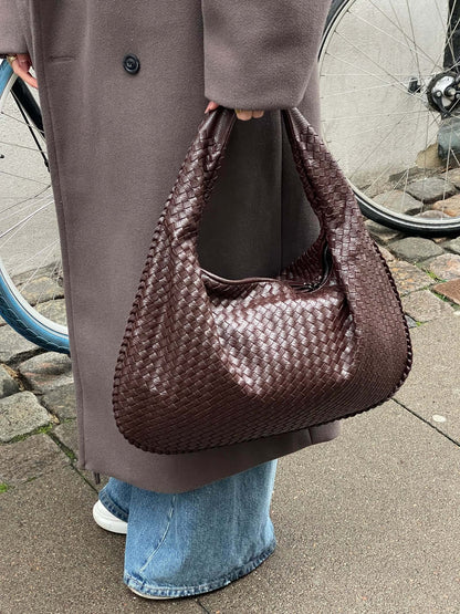 Sac à Bandoulière Femme Grande Tressé avec Design Doux et Slouchy