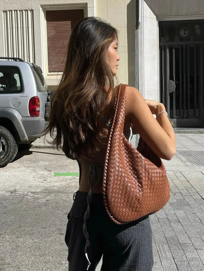 Sac à Bandoulière Femme Grande Tressé avec Design Doux et Slouchy